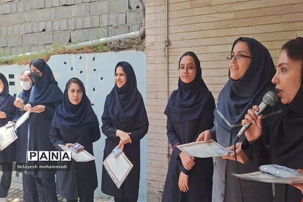 قدردانی از دانش‌آموزان برتر و فعال در مدارس رودهن
