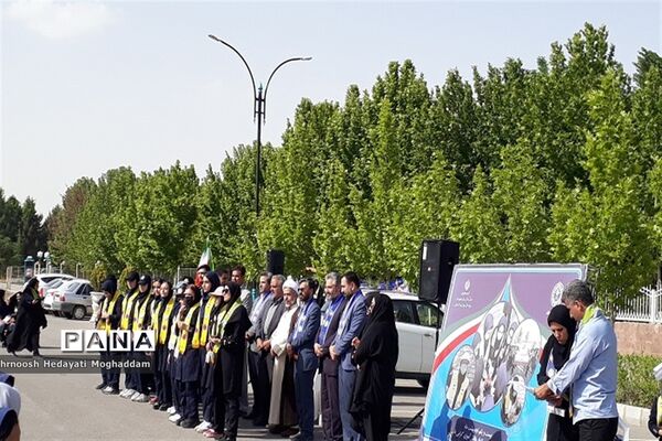 برگزاری اردوی دانش‌آموزی به‌مناسبت سالگرد تاسیس سازمان دانش‌آموزی