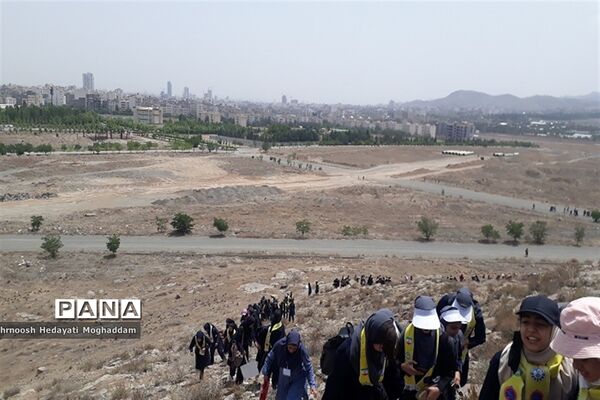 برگزاری اردوی دانش‌آموزی به‌مناسبت سالگرد تاسیس سازمان دانش‌آموزی