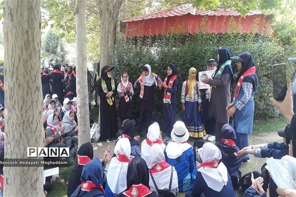 برگزاری اردوی دانش‌آموزی به‌مناسبت سالگرد تاسیس سازمان دانش‌آموزی