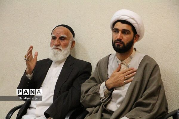 مراسم شهادت امام جعفر صادق(ع) در دفتر امام‌جمعه رودهن
