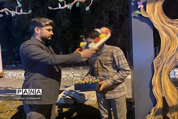 استقبال از دانش‌آموزان هراتی برگزیده در مسابقات قرآن، عترت و نماز استانی