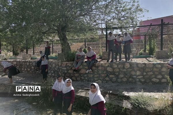 اردوی تفریحی دانش‌آموزان دبستان حضرت زینب(س) شهرستان خاتم