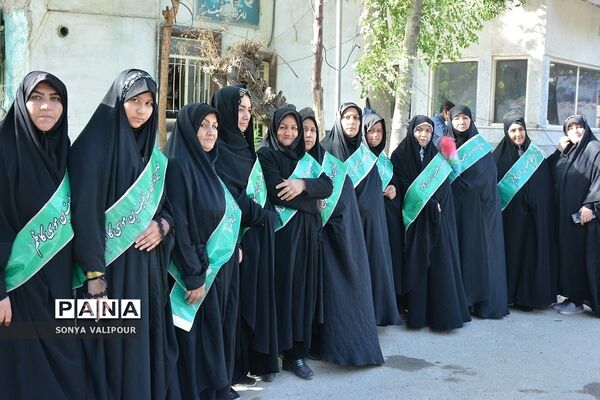 دسته عزاداری به‌مناسبت شهادت امام جعفر صادق در بهارستان 2