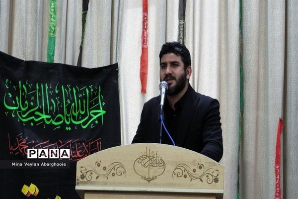 یادواره شهدای طلبه و روحانی در شهرستان پیشوا