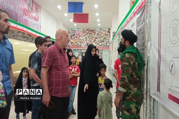 بازدید جوانان و نوجوانان از نمایشگاه «آسمان اقتدار» در قم
