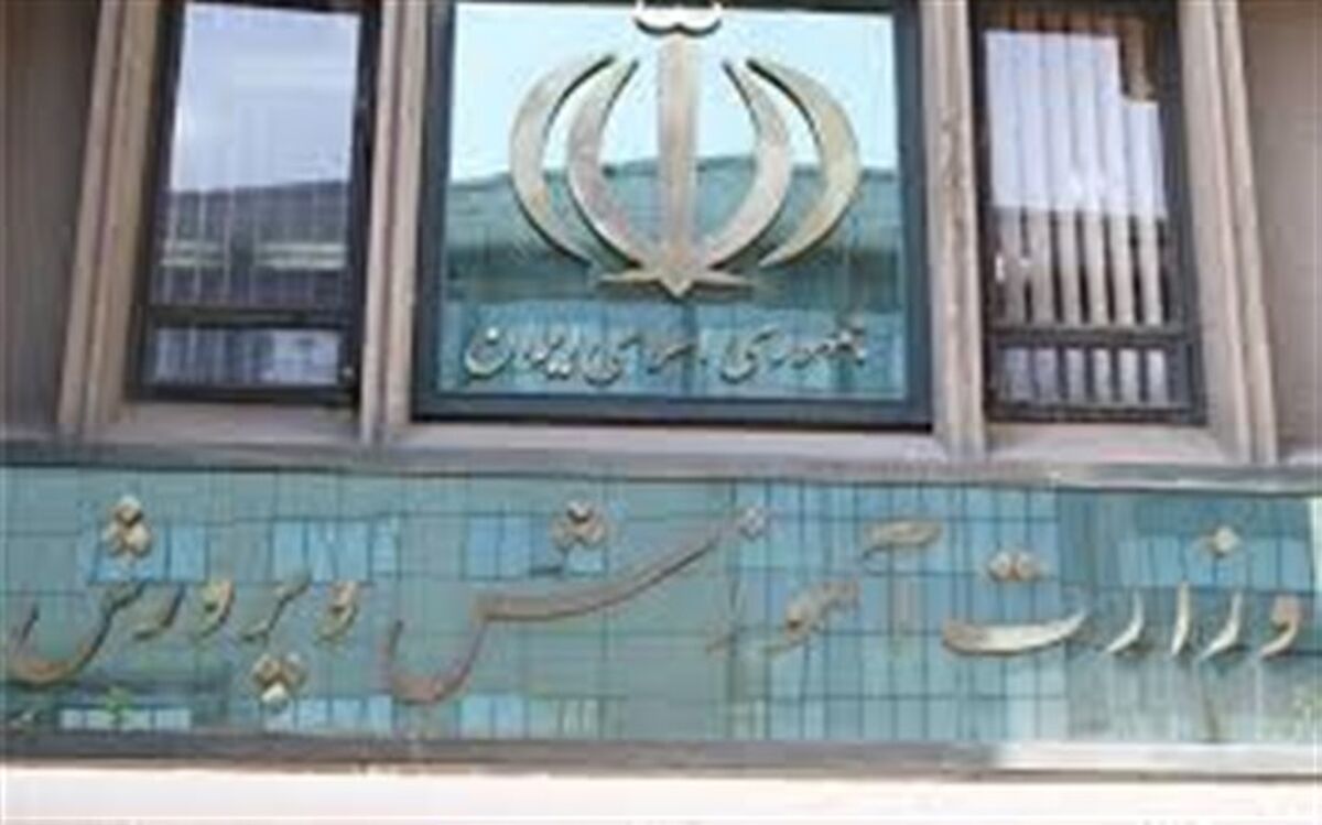 باید از تخصص اقتصاددانان برای مدیریت مالی آموزش و پرورش استفاده کرد