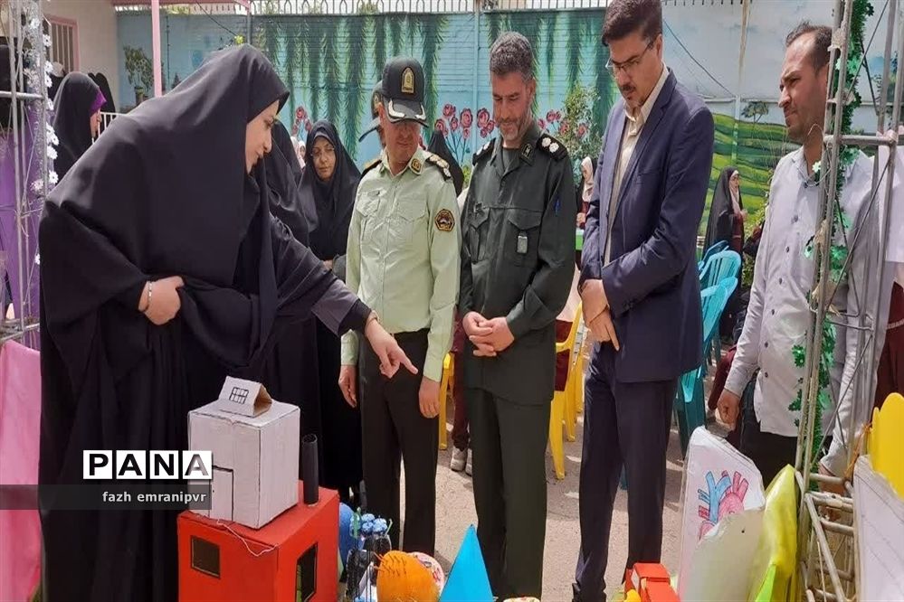 برپایی نمایشگاه فعالیت‌های مهارت‌محور و تربیت‌محور در قزوین