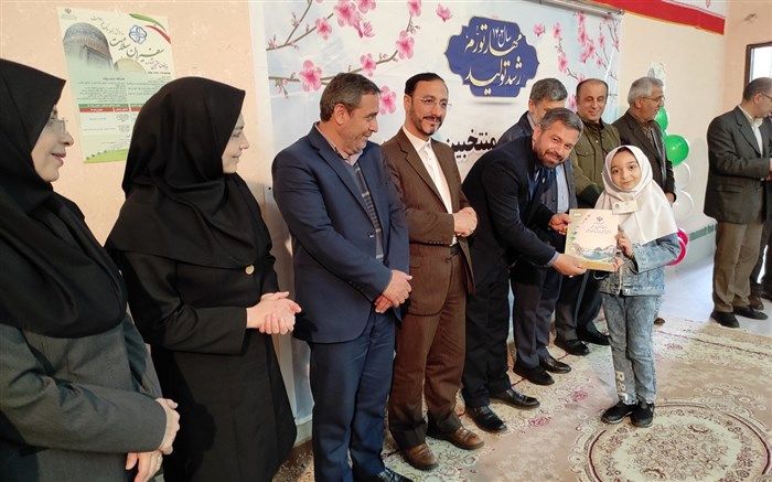 تجلیل از منتخبین هفتمین جشنواره استانی سفیران سلامت اردبیل