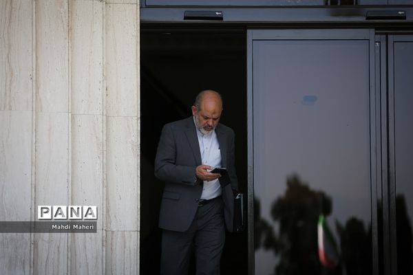 حاشیه جلسه هیات دولت