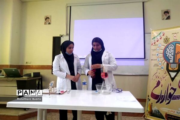 اجرای جشنواره خوارزمی محورآزمایشگاه درآموزشگاه فرزانگان اسلامشهر
