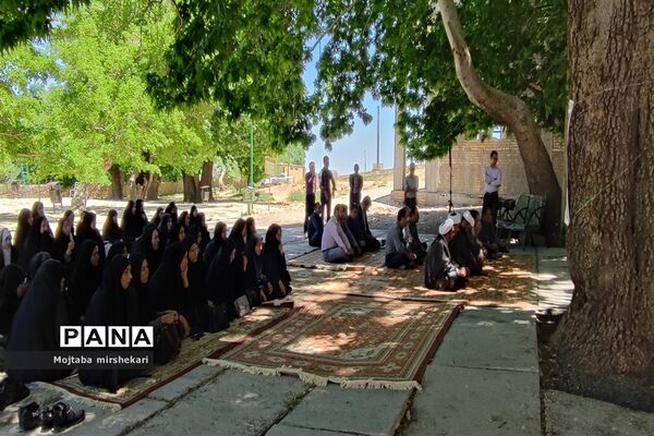 پاسداشت هفته امور تربیتی و بزرگداشت کانون‌های فرهنگی در سرچهان