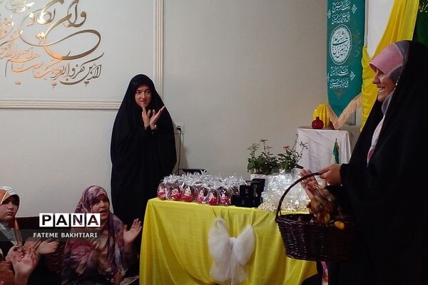 جشن روز دختر در اتحادیه انجمن‌های اسلامی شهرری
