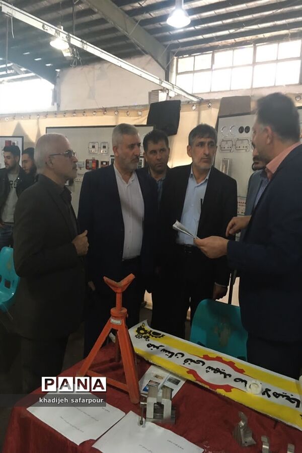 افتتاح بازارچه کسب و کار دانش‌آموزی در نمایشگاه بین المللی گیلان