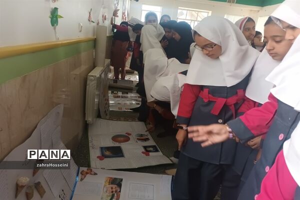 نمایشگاه طرح جابربن حیان دبستان شهید نجاتی ابرکوه