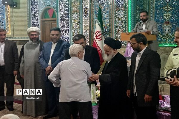 حضور وزیر فرهنگ و ارشاد اسلامی در مسجد احباب الحسین(ع)