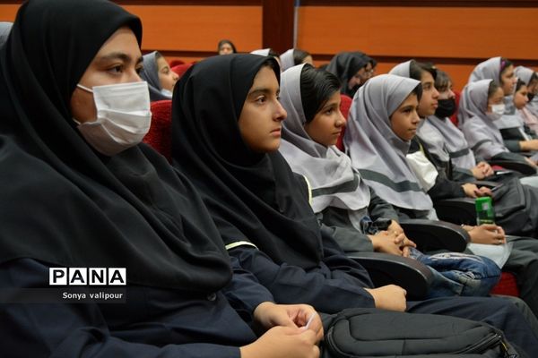 برگزاری جشن بزرگ روز دختر به‌مناسبت ولادت حضرت معصومه(س) در ناحیه 2 بهارستان