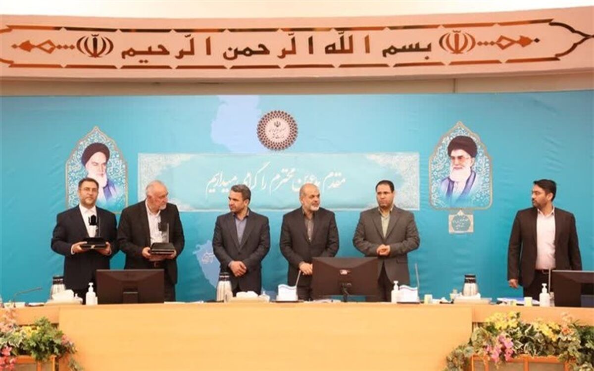 شهرستان‌های استان تهران حائز رتبه برتر شوراهای آموزش‌و‌پرورش کشور شد