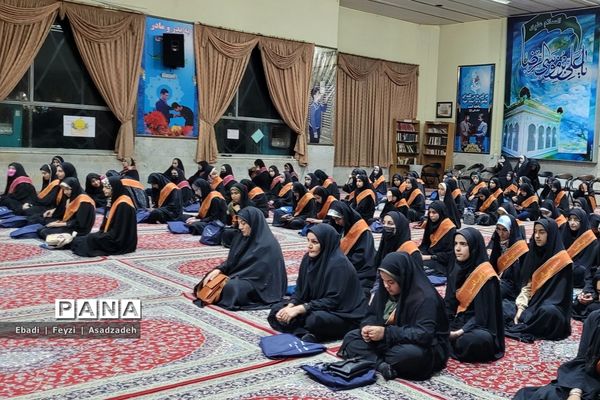 دانش‌آموزان زیارت اولی آذربایجان غربی در مشهد مقدس