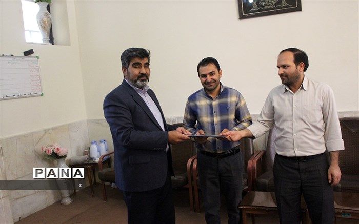 روابط عمومی آیینه تمام‌نمای مراکز، سازمان‌ها و نهادهای مختلف است