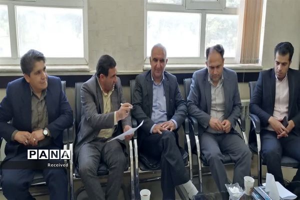 برگزاری برنامه بوم ابتدایی شهرستان اقلید