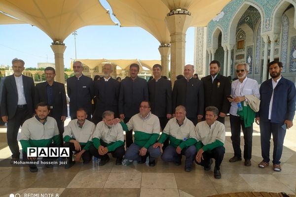 اهدای ۱۶۰۰ متر فرش دستباف به حرم حضرت معصومه (س)