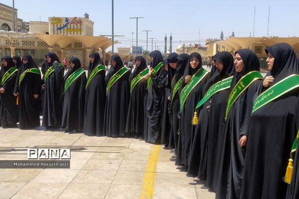 اهدای ۱۶۰۰ متر فرش دستباف به حرم حضرت معصومه (س)