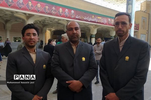 اهدای ۱۶۰۰ متر فرش دستباف به حرم حضرت معصومه (س)