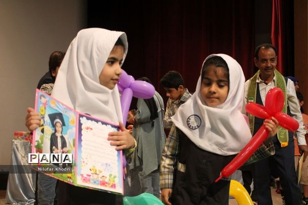 جشن الفبای مجتمع آموزشی و تربیتی پیشتازان بوشهر