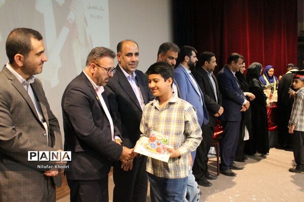 جشن الفبای مجتمع آموزشی و تربیتی پیشتازان بوشهر