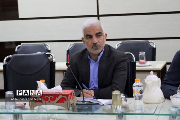 جلسه شورای معاونان آموزش و پرورش استان بوشهر