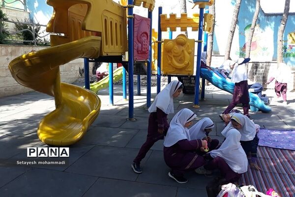 اردوی دانش‌آموزان دبستان حضرت زهرا(س) ۲ رودهن در آخرین روز سال تحصیلی