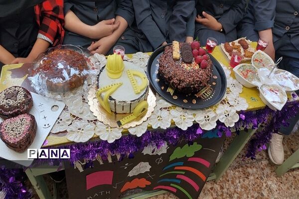 برگزاری جشنواره ریاضی در دبیرستان شهید‌باهنر ناحیه دو کرج