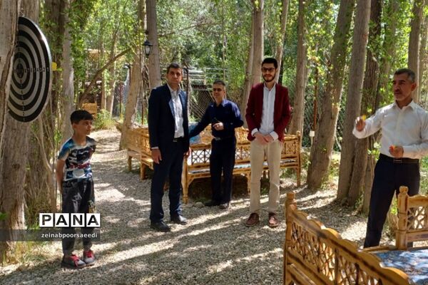 اردوی تفریحی و آموزشی معاونان و مربیان پرورشی در روستای فرح‌آباد شهرستان فیروزکوه