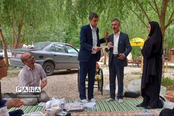 اردوی تفریحی و آموزشی معاونان و مربیان پرورشی در روستای فرح‌آباد شهرستان فیروزکوه