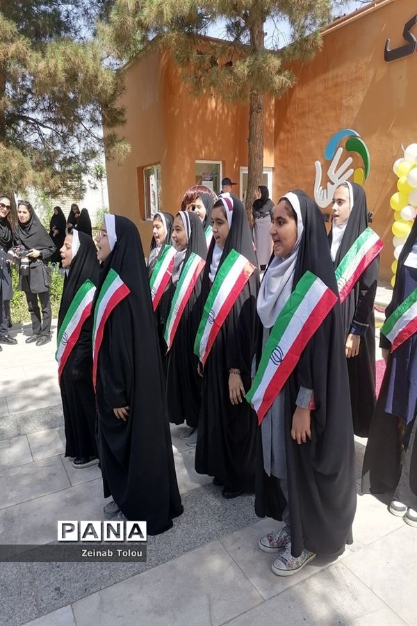 جشنواره مادر و دختری مدارس غیردولتی تمام نواحی مشهد‌الرضا