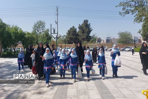 جشنواره مادر و دختری مدارس غیردولتی تمام نواحی مشهد‌الرضا