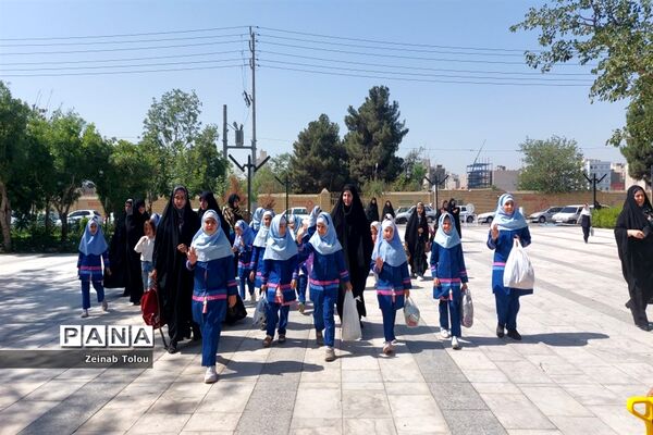 جشنواره مادر و دختری مدارس غیردولتی تمام نواحی مشهد‌الرضا