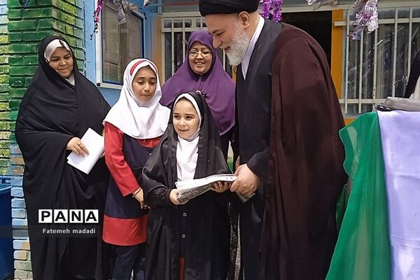برگزاری جشن روز دختر در دبستان شهید‌موسی کلانتری‌ بهارستان 2