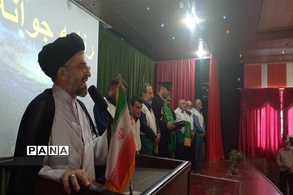 مراسم تجلیل از دانش‌آموزان دختر حافظ جزء ۳۰ قرآن کریم در محمودآباد