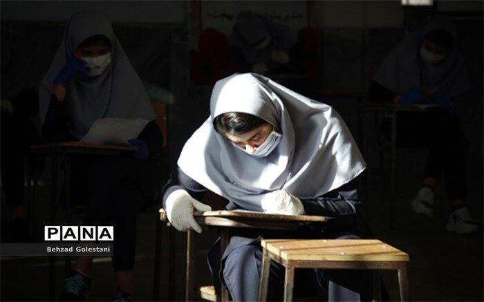 آزمون نهایی پایه دوازدهم در آذربایجان‌غربی با حضور بیش از  42 هزار نفر آغاز شد