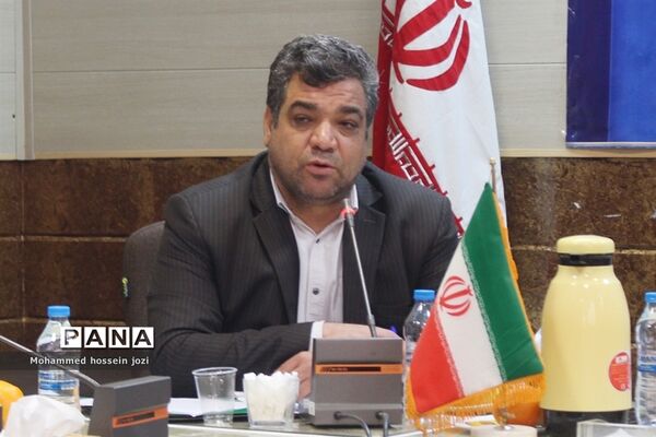 جلسه ستاد آزمون‌های استان در خانه معلم