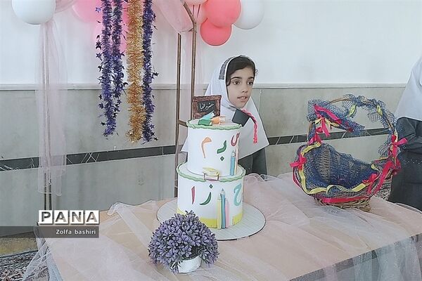 برپایی جشن خودکار در دبستان زنده‌یاد‌ دربانی شهرستان‌قرچک
