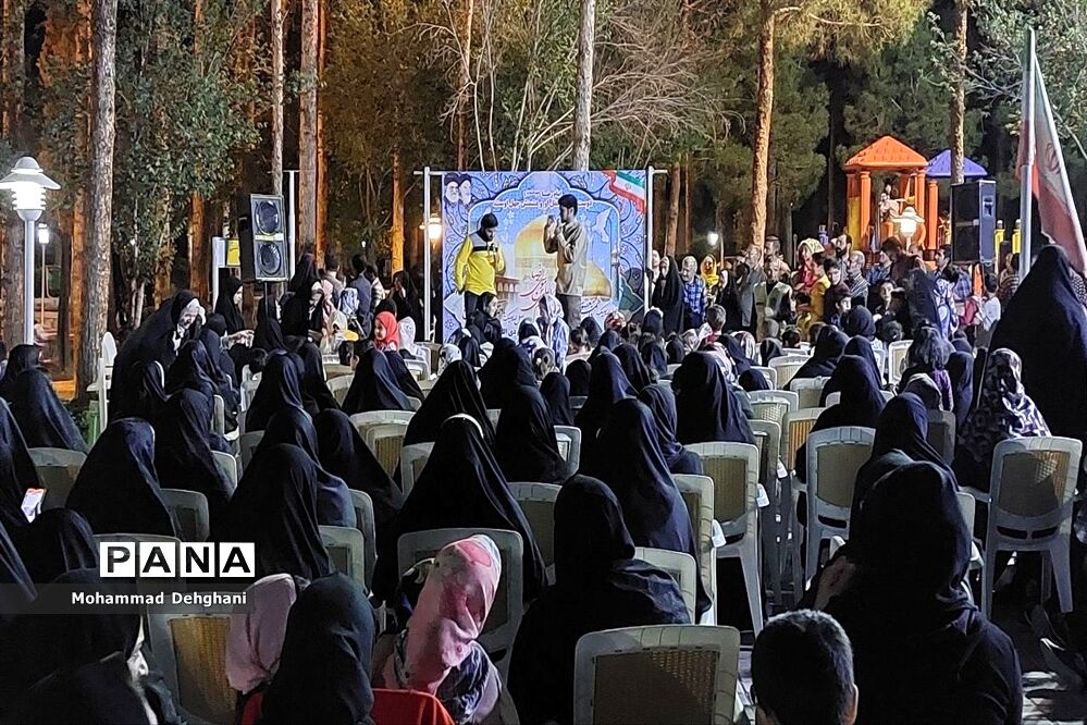 جشن بزرگ روز دختر در نایین