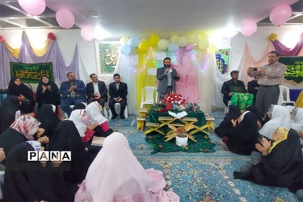 حضور خادمان حرم حضرت معصومه‌ در جمع دختران دبستان فاطمه کریمه شهرستان قدس