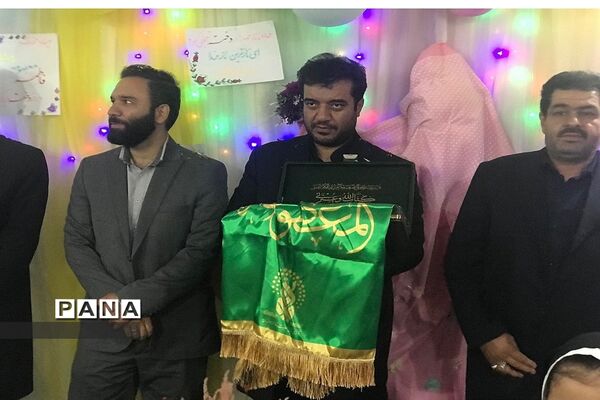 حضور خادمان حرم حضرت معصومه‌ در جمع دختران دبستان فاطمه کریمه شهرستان قدس