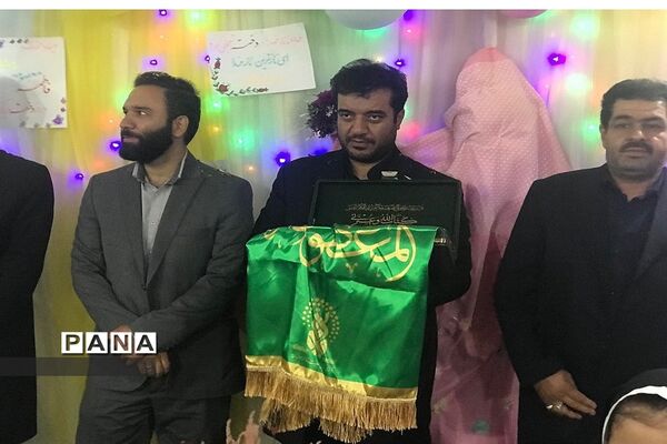 حضور خادمان حرم حضرت معصومه‌ در جمع دختران دبستان فاطمه کریمه شهرستان قدس