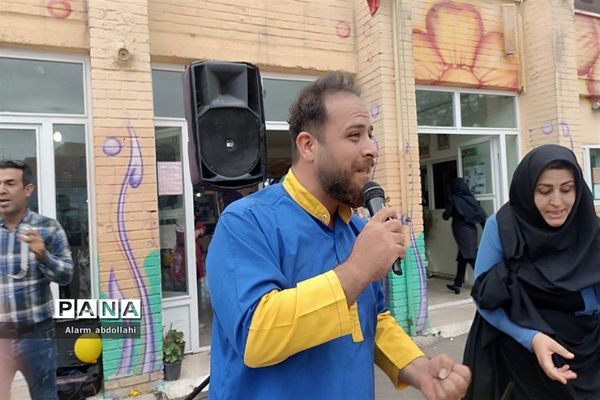 برگزاری جشن پایان سال تحصیلی و روز دختر در مدرسه‌ نجمه‌ شهرستان قرچک