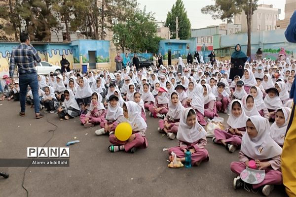 برگزاری جشن پایان سال تحصیلی و روز دختر در مدرسه‌ نجمه‌ شهرستان قرچک