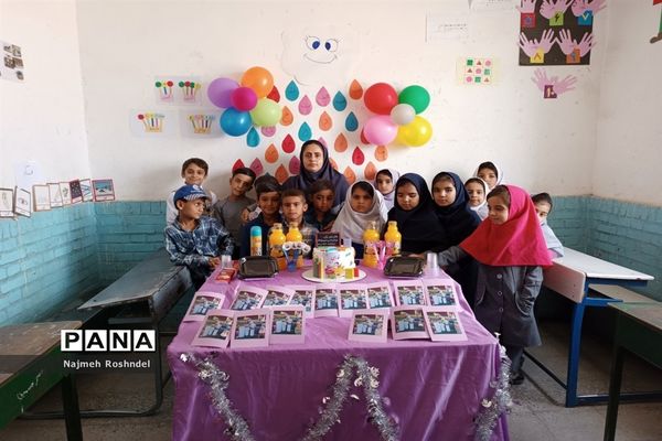 جشن الفبا کلاس اولی‌ها در دبستان سعیدی